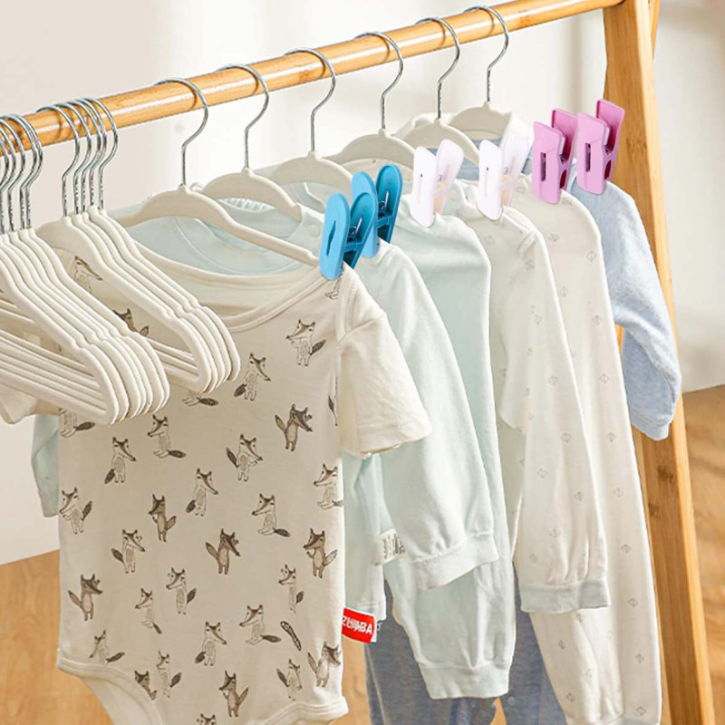 NA-75198/75202 PLASTIC CLOTH HANGING CLIP 24PCS/SET