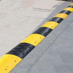 SPEED HUMP 100 X 40 X 5CM