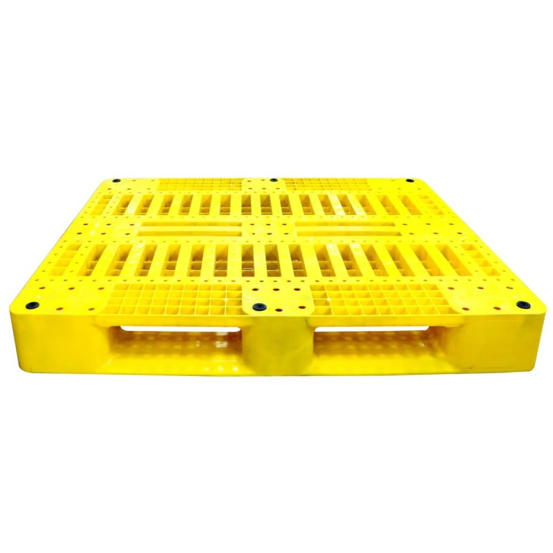 PLASTIC PALLET YELLOW 120 x 100 x 15 CM