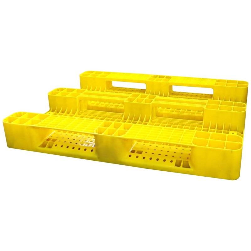 PLASTIC PALLET YELLOW 120 x 100 x 15 CM