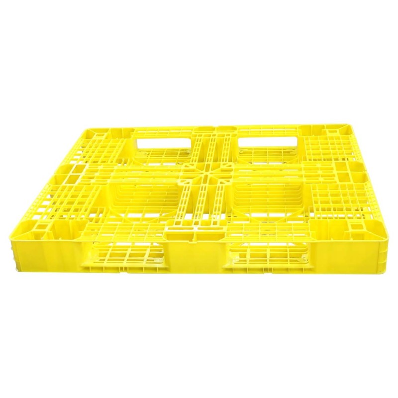 PLASTIC PALLET YELLOW 120 x 100 x 12 CM
