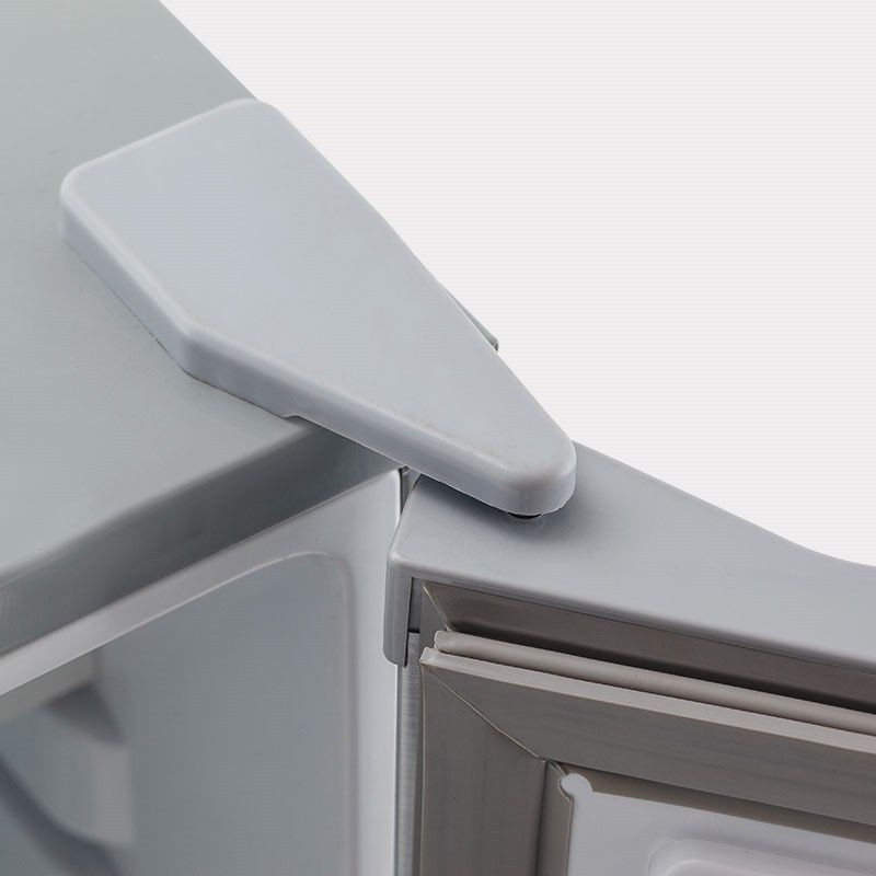 ثلاجة سيارة متحركة 72 لتر 12/24V BCD72