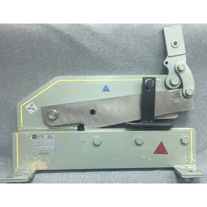 Plate Shears W/Cutting Blades & HandLever 3/6R 200MM