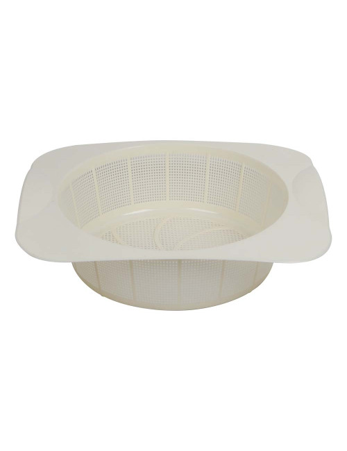 PLASTIC FRUIT BASKET