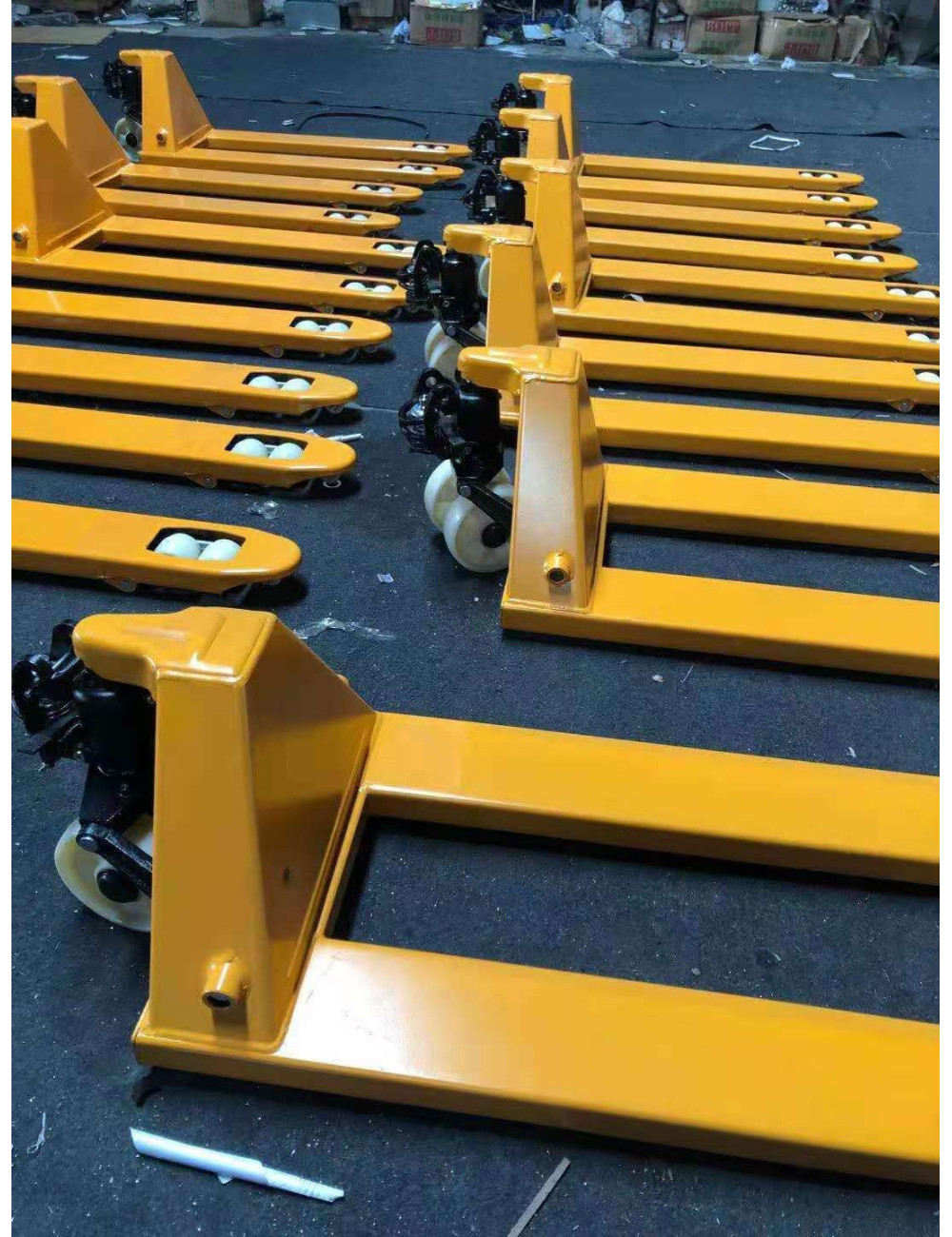 رافعة شوكية 550×1200 2طن CHN