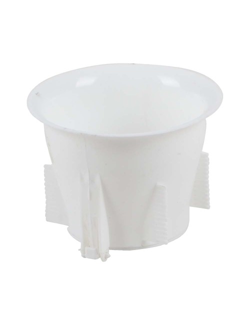PLASTIC TOILET SEAT
