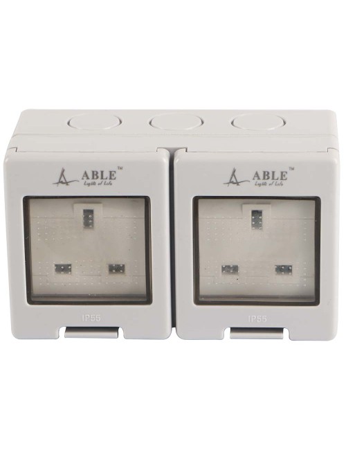 WATERPROOF SOCKET DOUBLE 13 AMP