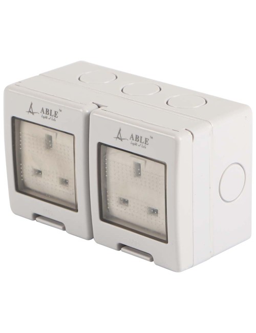 WATERPROOF SOCKET DOUBLE 13 AMP