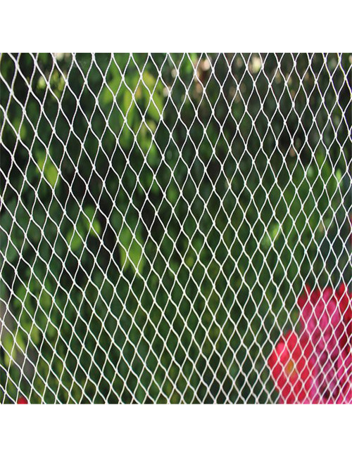 NYLON DECORATION NET 210D/15PLY 3/4" 80MD X 100FT SNOW WHITE