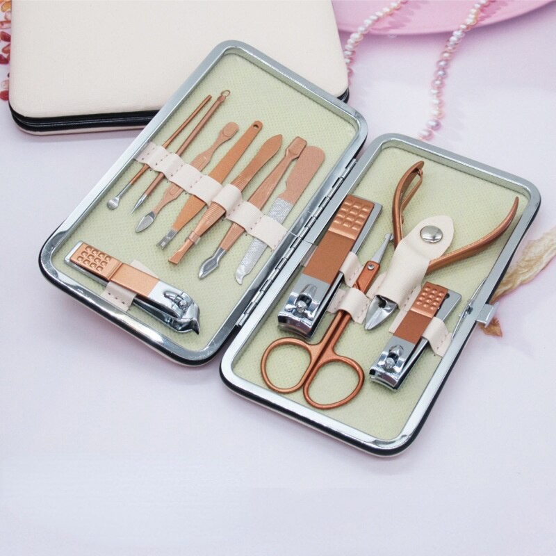 CMM-20 MANICURE SET 16 PCS