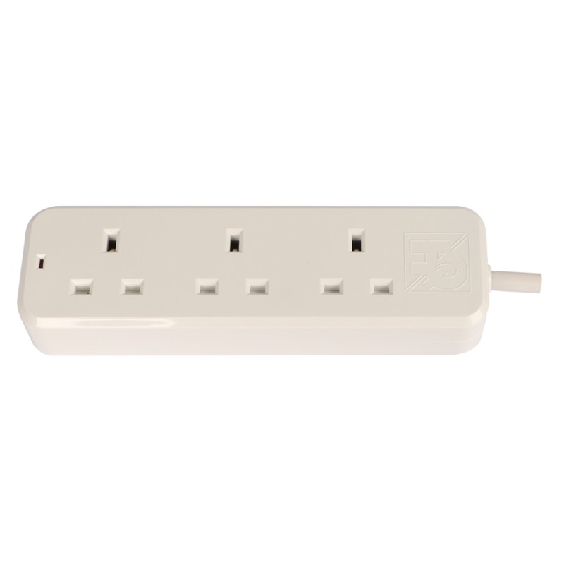 VOLT موزع كهرباء 3 فتحة × 3 متر ابيض