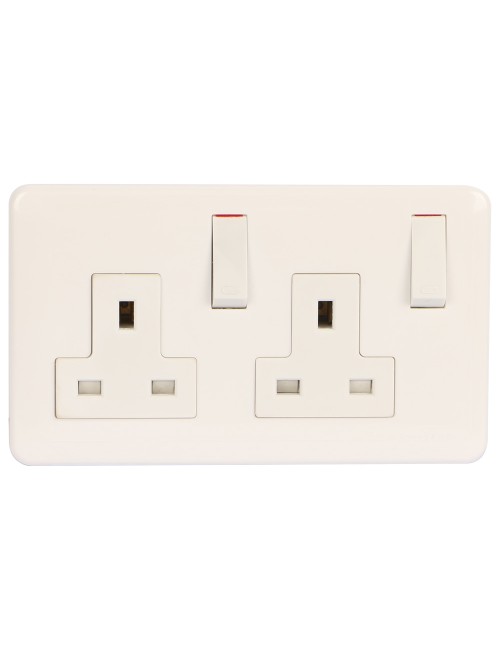 بلاك دبل ابيض 13 امبير VOLT