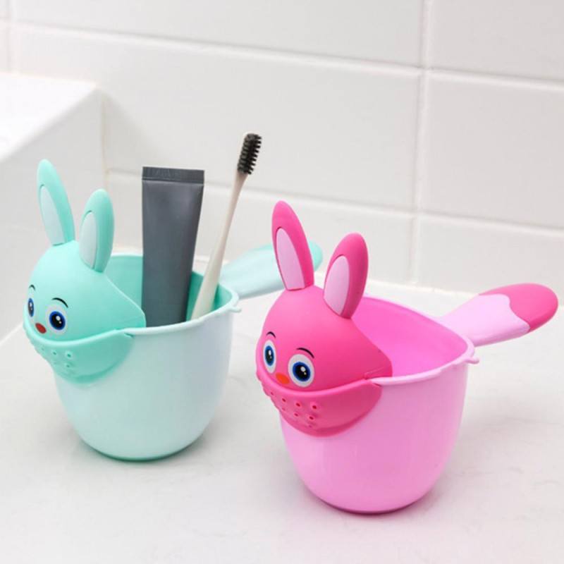 CUP-04 BABY SHOWER WATER SCOOP