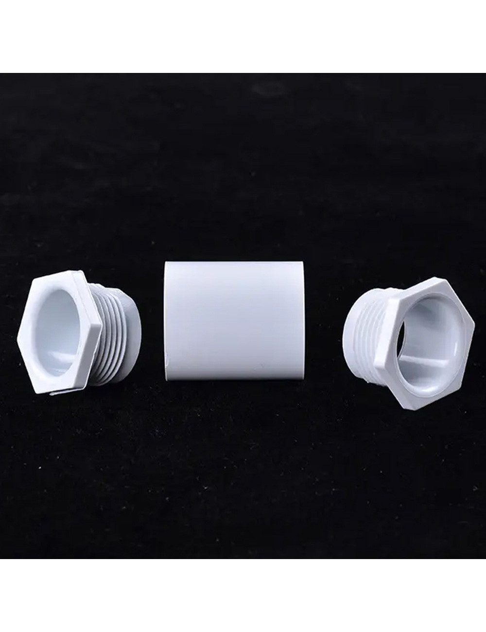 KHARAFI PLASTIC ELECTRIC FITTING DOUBLE ADAPTOR 3/4 WHITE