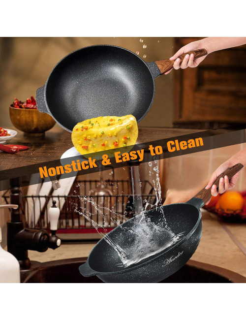 مقلاة كبيرة بغطاء اسود