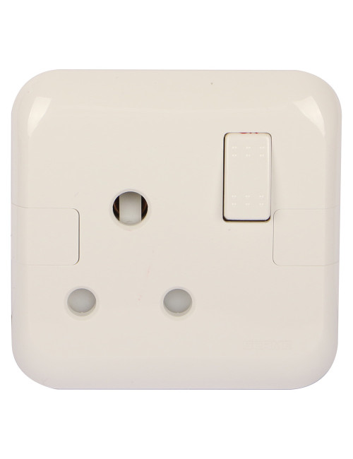 SCAME-INNOVA SOCKET 15AMP WHITE