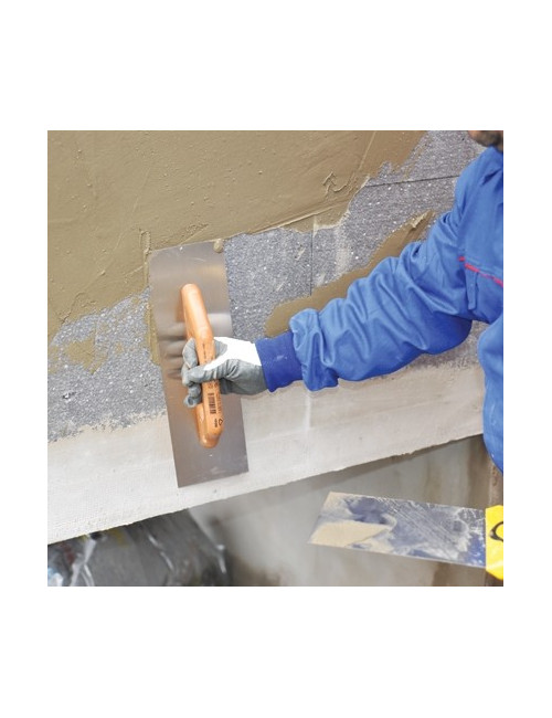 095 PLASTER TROWEL WOODEN HANDLE 30 CM