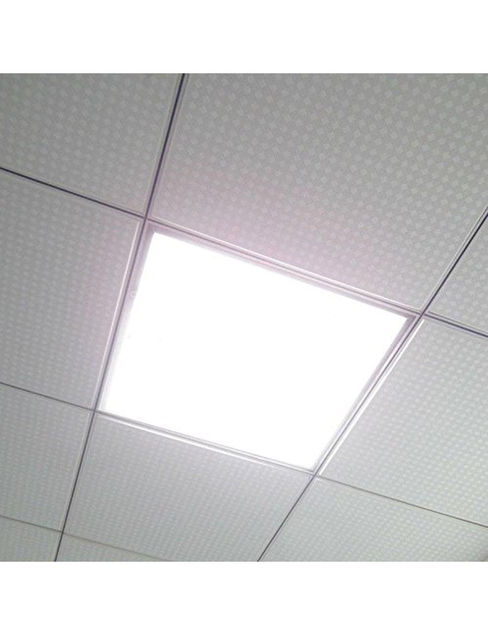 قاعدة سبوت لايت 60 × 60 مربع CHN