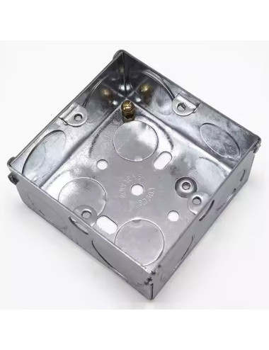 بوكس حديد 3×3 مربع فتحة "1