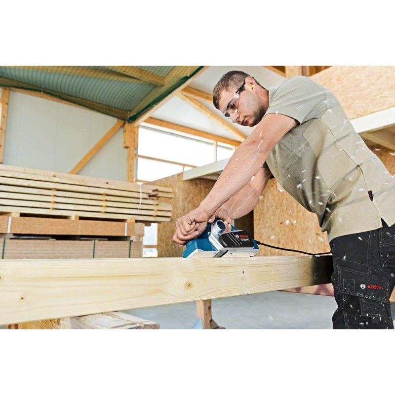 BOSCH GHO 26-82 WOOD PLANNER