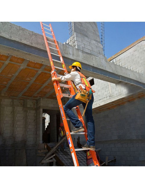 527187 FIBER GLASS LADDER WITH ROPE ORRANGE
