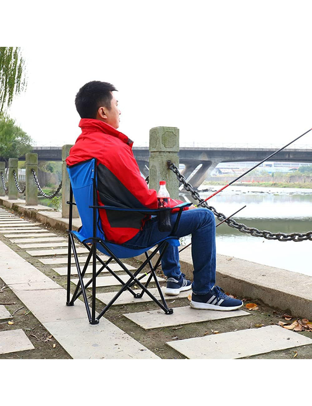 FOLDING BEACH CHAIR