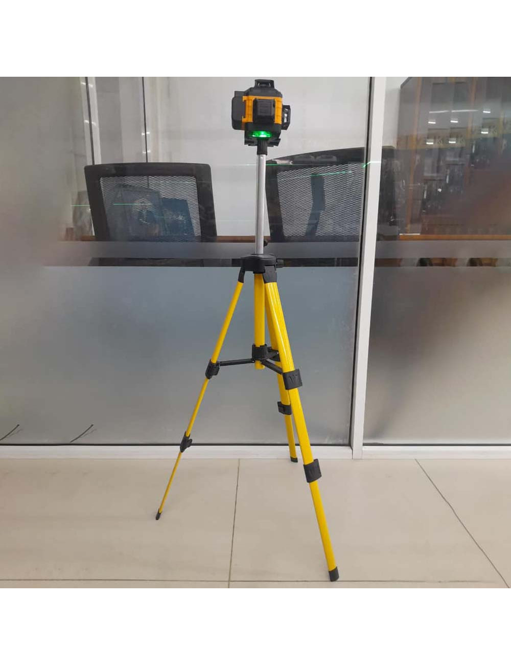 ميزان ليزر 4 خط 4لون مع استاند