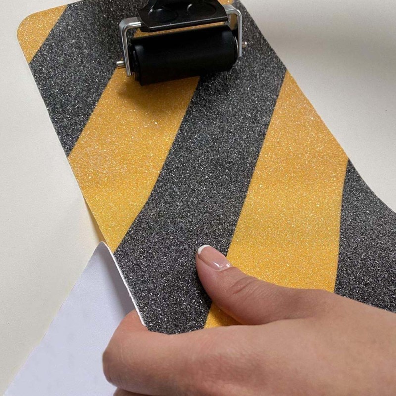 IT-40187 ANTI SLIP TAPE