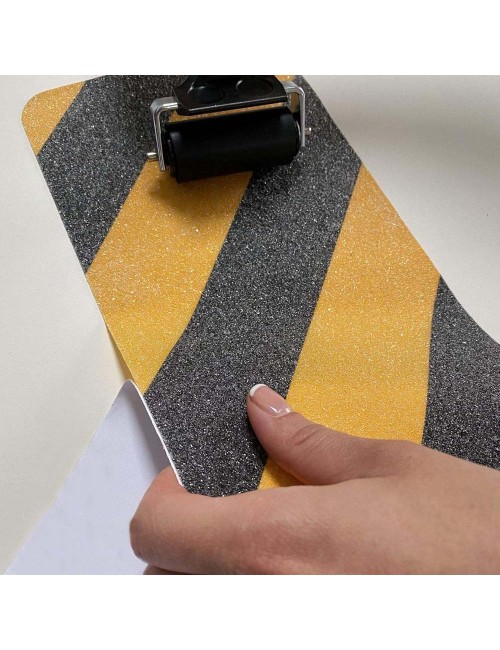 IT-40187 ANTI SLIP TAPE