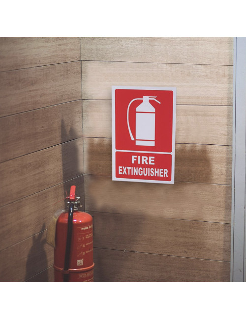 FIRE EXTINGUISHER STICKER SQUARE 14 X 14CM