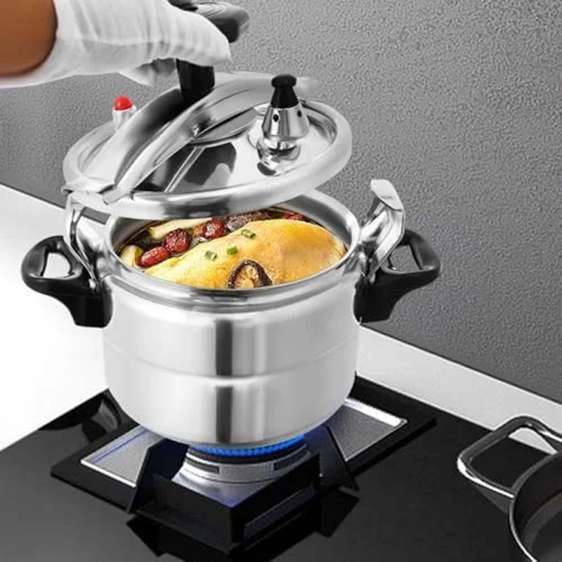 PRESSURE COOKER 7LTR