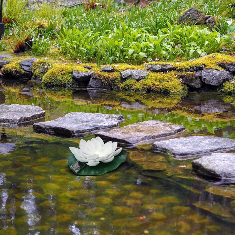 WATER LILY SOLAR LIGHT BULB