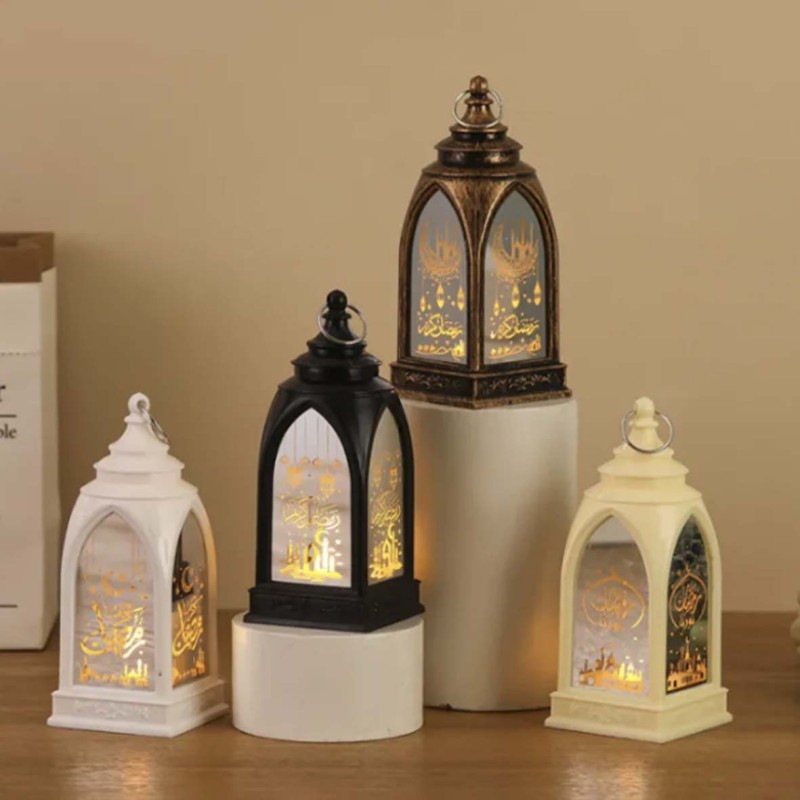 فانوس بلاستيك ملون رمضان كريم